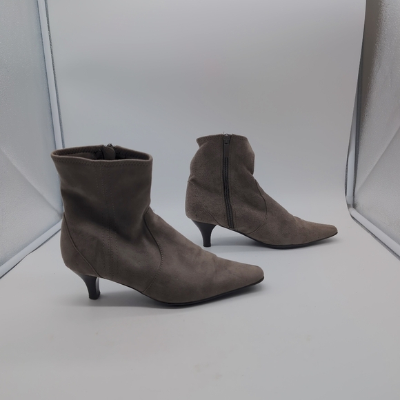 Apostrophe Carly Sz 7 Gray Heeled Boots - Picture 7 of 10